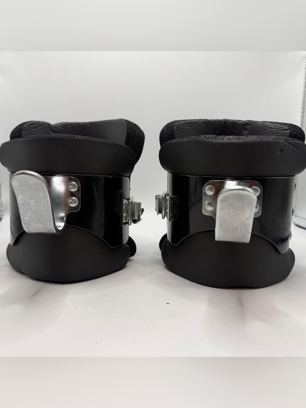 🚫SOLD - NO AVAILABLE Gravity Inversion Boots Heavy Duty Ankle Hanging Exercise
